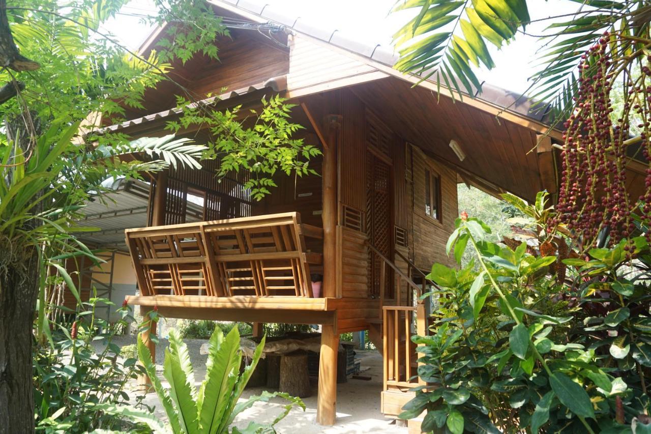 Samnaree Garden House Hotel Ban Phae Mai Bagian luar foto